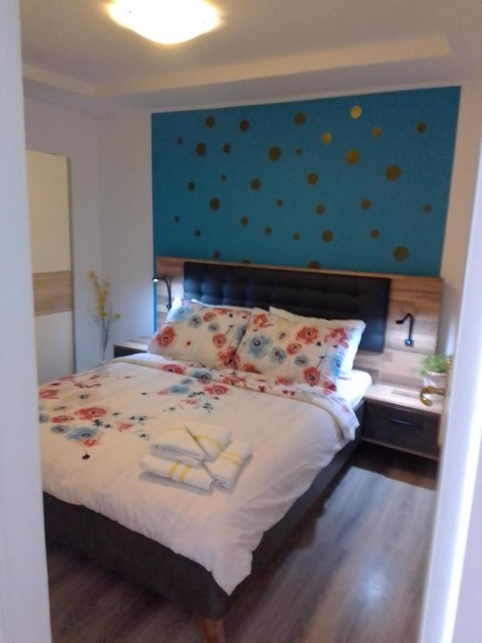 Apartments Rustika Toscana Vodice Luaran gambar