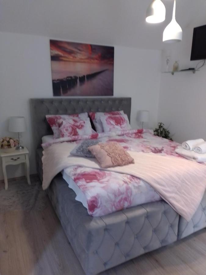 Apartments Rustika Toscana Vodice Luaran gambar
